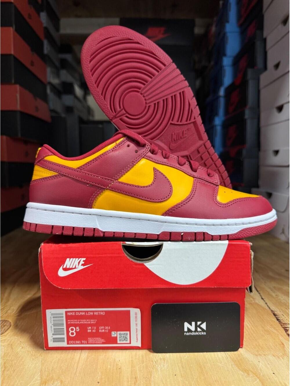 Nike Dunk Low 'USC' MENS SZ 8.5